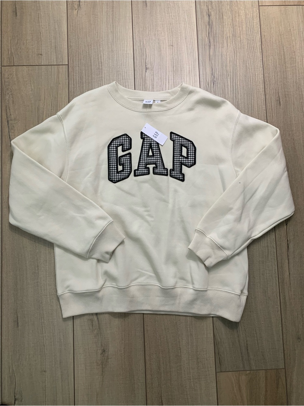 GAP Women's Cream Logo Crewneck Sweater